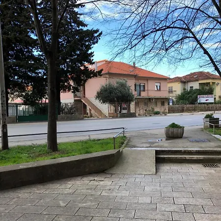 Apartman Mera *