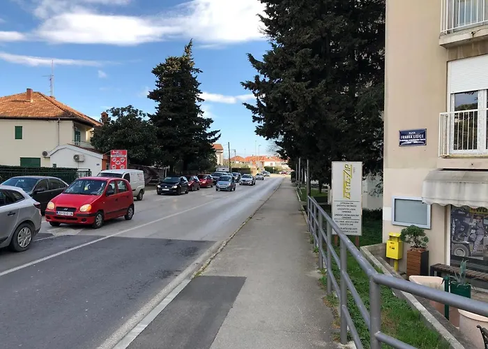 Lägenhet Apartman Mera Zadar